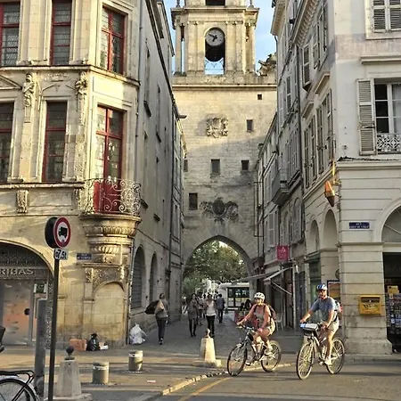 La Petite * Clavette