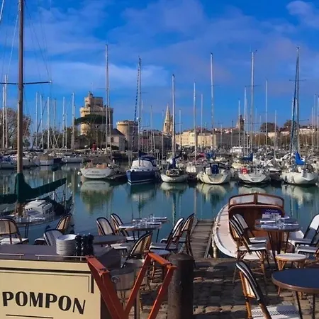 La Petite Homestay szállás *